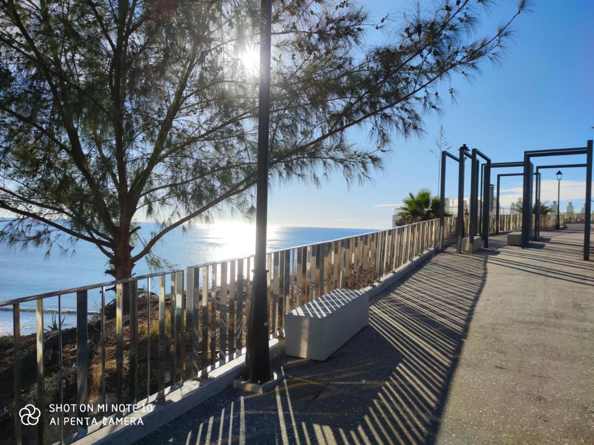 Beach Apartment 3 Паталавака Экстерьер фото
